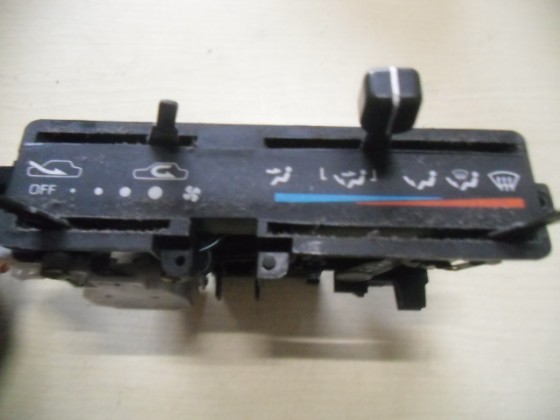 Comando Chaufagem Mitsubishi L300 csof273